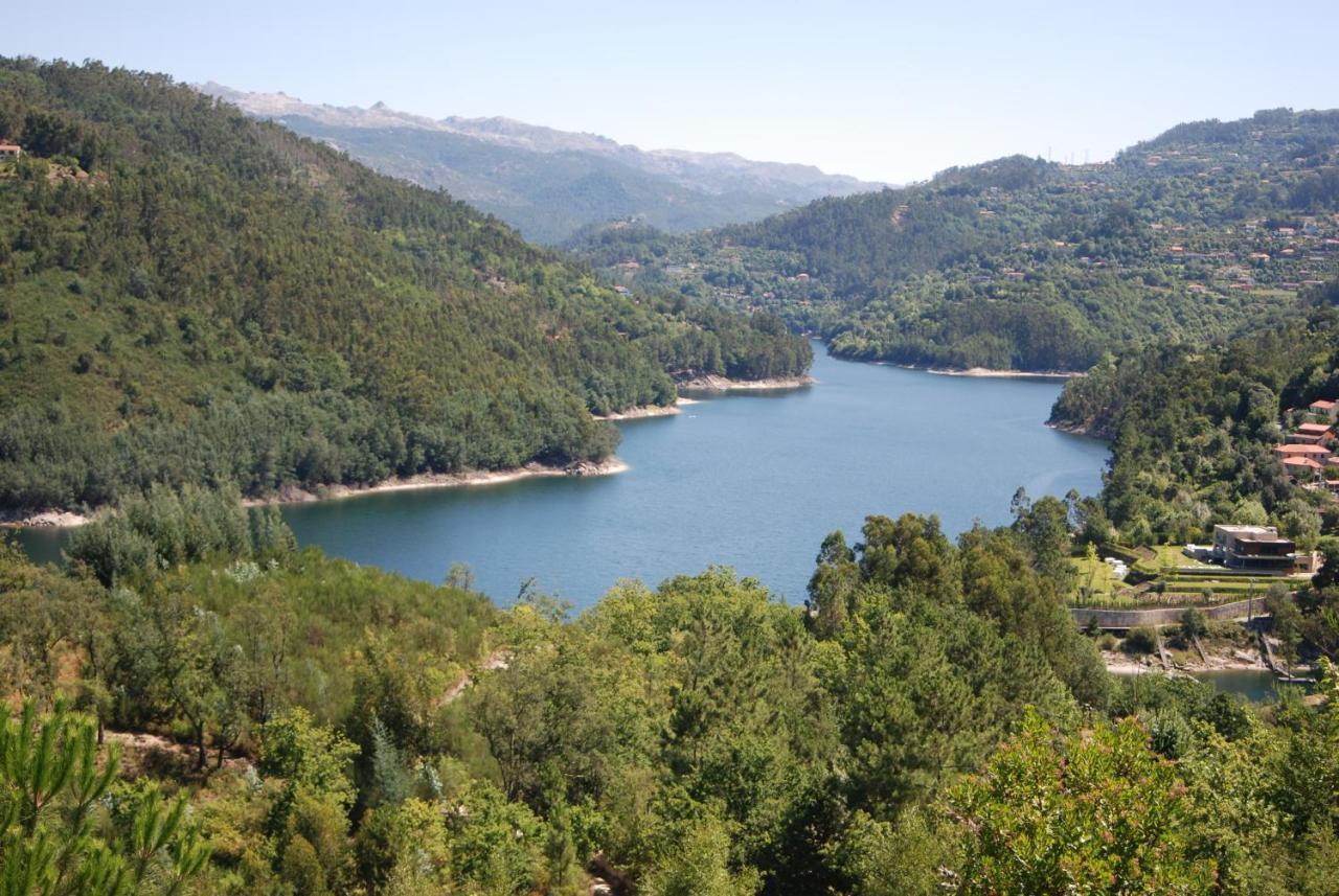 Hotel Carvalho Araujo Geres Bagian luar foto