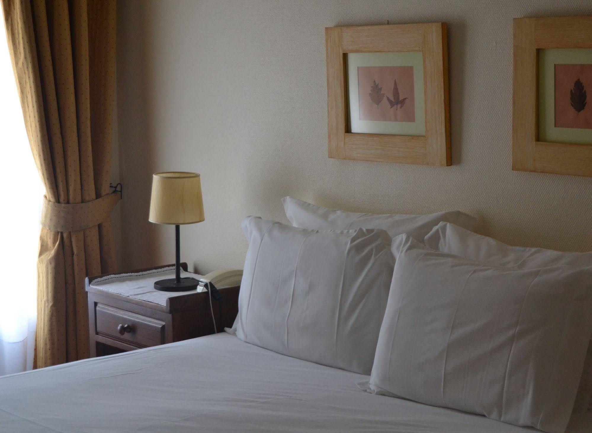 Hotel Carvalho Araujo Geres Bagian luar foto
